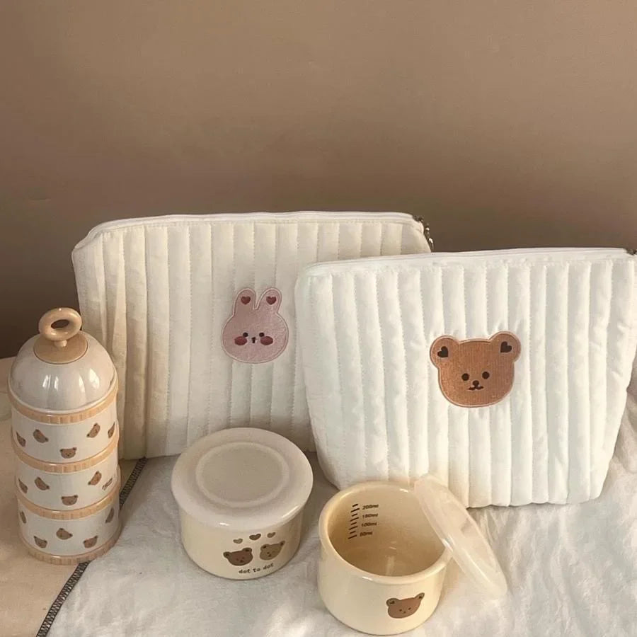 des trousses de toilette pour bebe