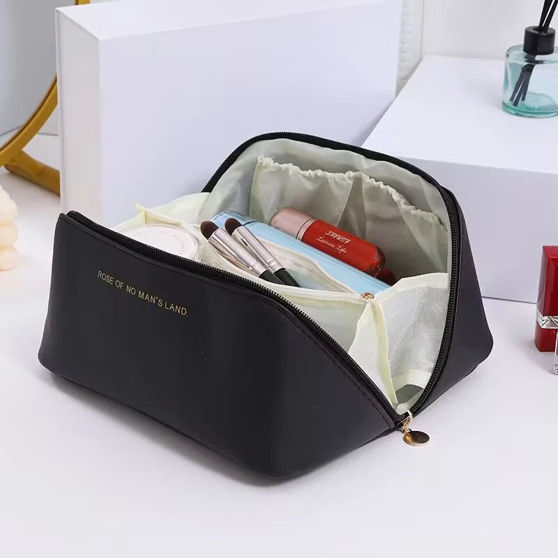 trousse de maquillage noir